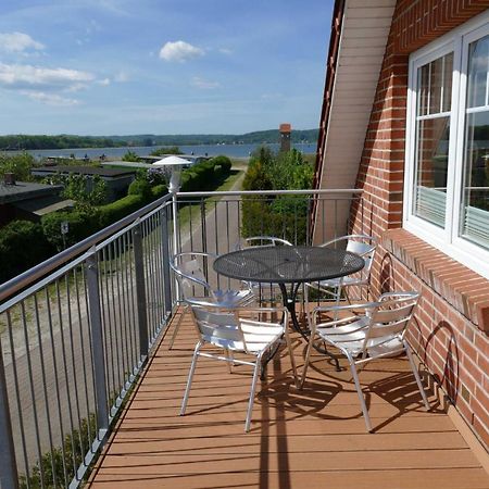 Haus Am Deich Feriendomizil Mit Balkon Leilighet Baabe Eksteriør bilde