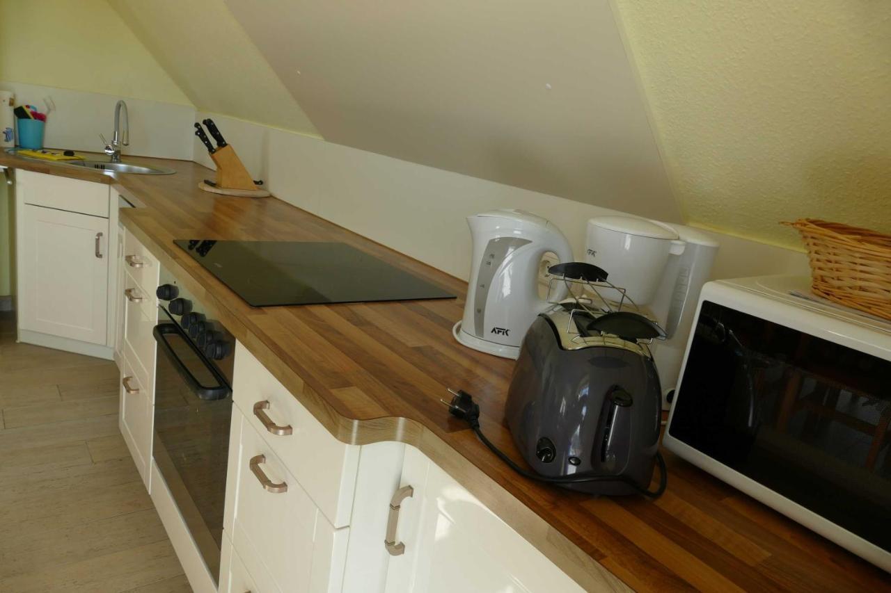Haus Am Deich Feriendomizil Mit Balkon Leilighet Baabe Eksteriør bilde